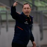 ¡Desazón total! Tras quedarse sin arqueras, Luis Mena recibe otra terrible noticia que azota a La Roja Femenina