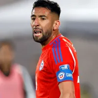 «Es una leyenda»: Mauricio Isla rompe el silencio y se alza ante la ausencia de Arturo Vidal en La Roja