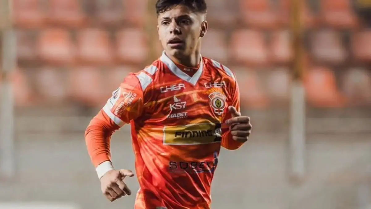 Tomás Roco tendría nuevo club tras su frustrada llegada a Colo-Colo.