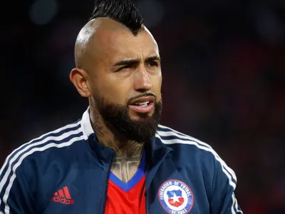 «Tiene que venir»: Arturo Vidal pide a jugador de La Roja como próximo refuerzo de Colo-Colo
