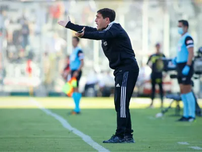 «Un Comodín»: Integrante del CT de Colo-Colo conoce al revés y al derecho el trabajo de Ariel Holan