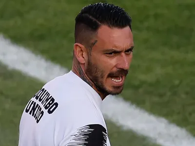 Mauricio Pinilla confía en un triunfo de la U y nombró a los jugadores que complicarán a Colo-Colo: «Un dolor de cabeza»