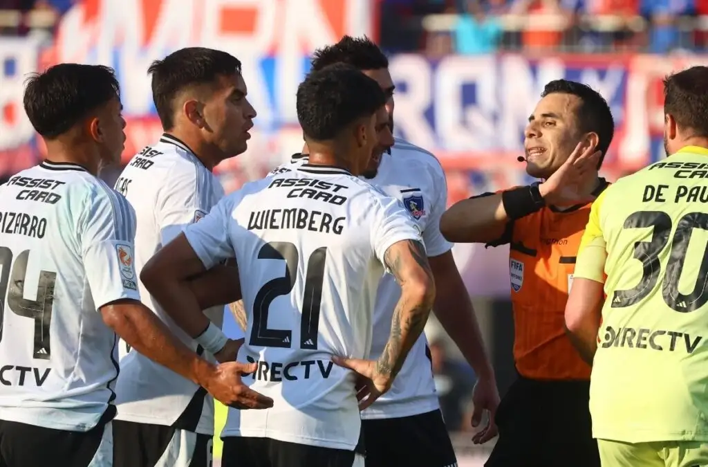 Sebastián Vegas cuestionó el actuar del juez Piero Maza en el Superclásico.