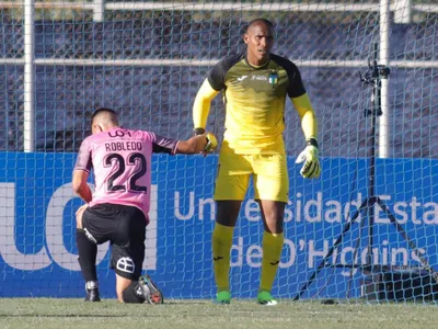 [Video] El desafortunado error de Omar Carabalí que puso en desventaja a O’Higgins