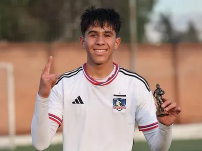 ¿Quién es Valentino, el hijo de Ramón Fernández que la rompe en el fútbol joven de Colo-Colo?
