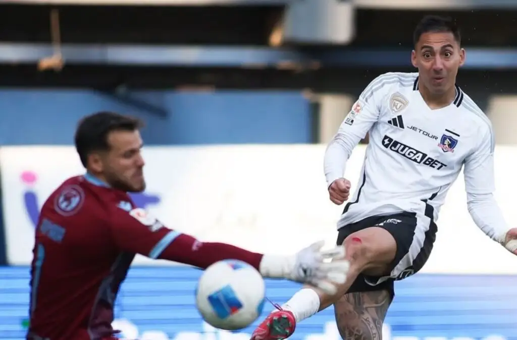 Javier Correa no pudo anotar frente a Audax Italiano.