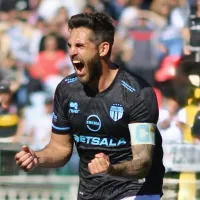 «Es el futuro de Chile»: Joaquín Larrivey se quita la camiseta y apuesta por canterano de Colo-Colo