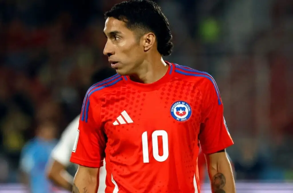 Luciano Cabral quiere fichar por Colo-Colo en 2025.