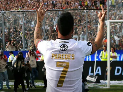 Celebran los hinchas: Habrá una nueva venta de entradas para la despedida de Esteban Paredes