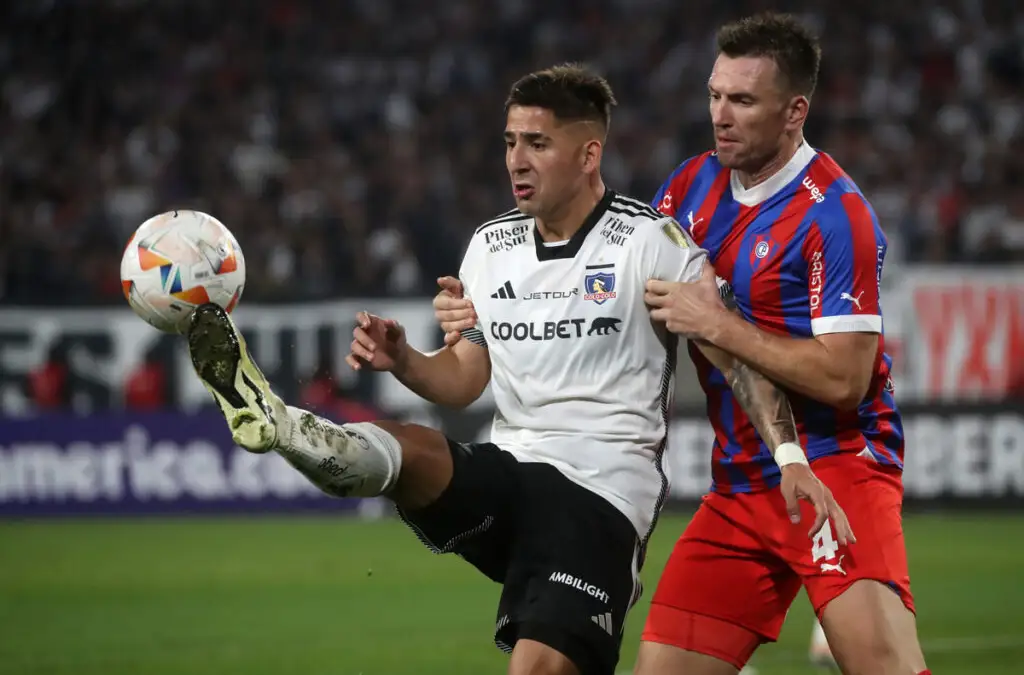 Colo-Colo y Cerro Porteño buscarán el paso a los octavos de final de la Copa Libertadores.