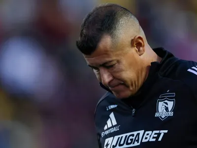«El responsable soy yo»: Jorge Almirón asume con cruda autocrítica la dura caída de Colo-Colo ante Deportes Limache