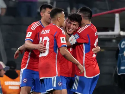 Es chileno, fue campeón con Colo-Colo y es la inesperada opción que maneja la ANFP para ser DT de La Roja