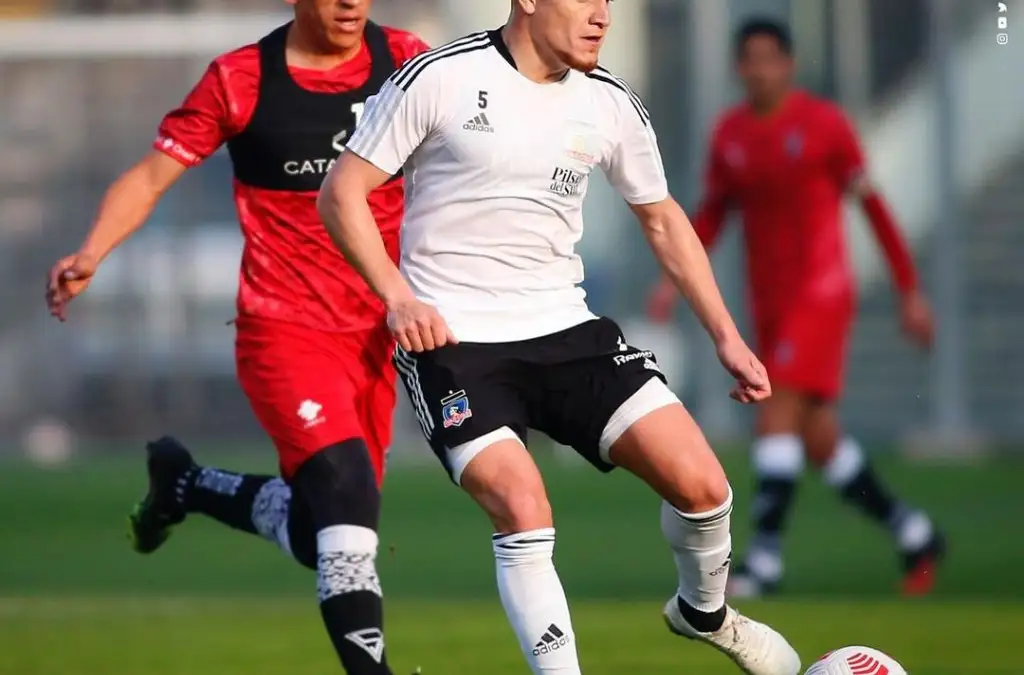 Colo-Colo oficial