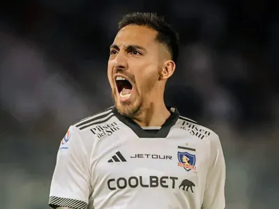 «Ojalá en algún momento»: Javier Correa revela el club dónde le gustaría jugar tras salir de Colo-Colo