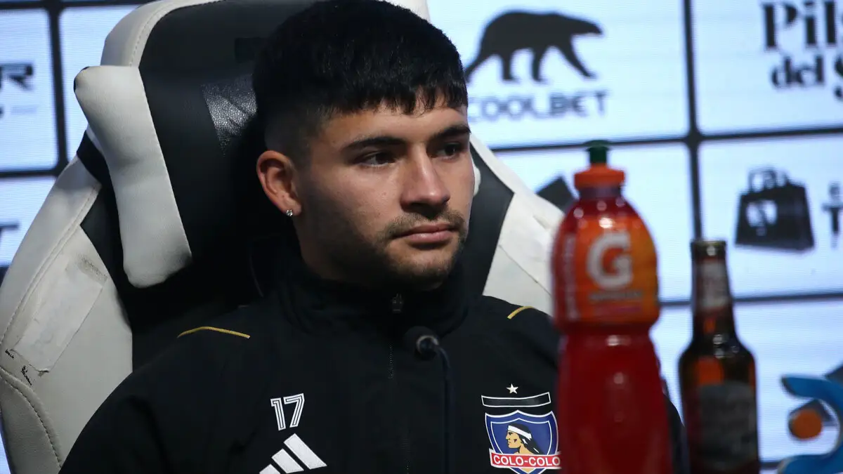Cristián Riquelme no ha podido debutar con la camiseta de Colo-Colo.