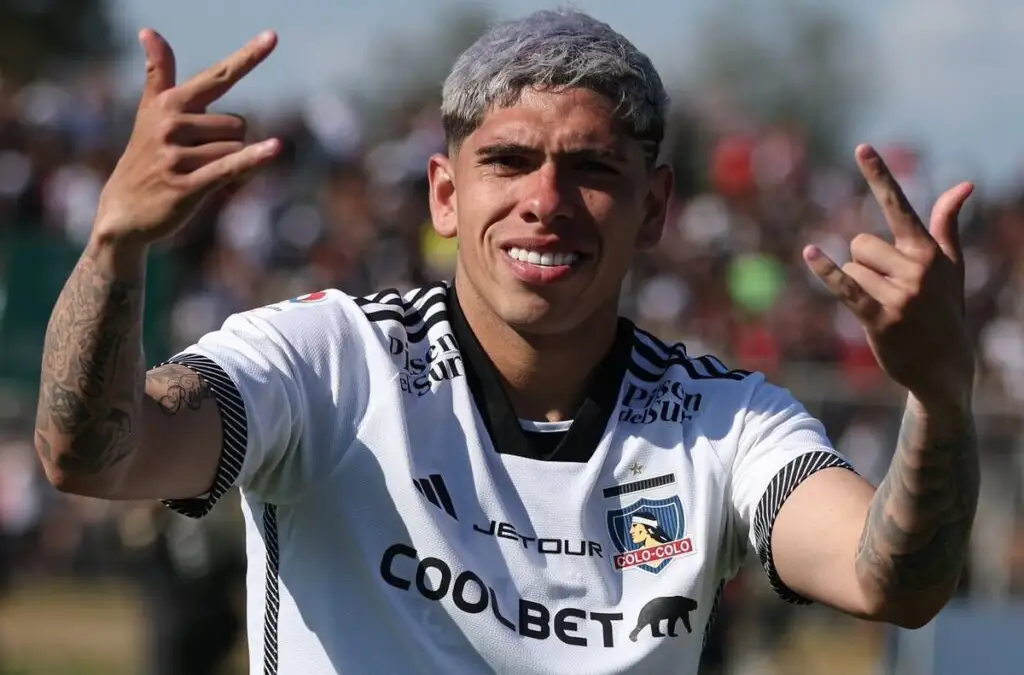 Carlos Palacios entrenó como titular para el partido frente a Deportes Iquique.