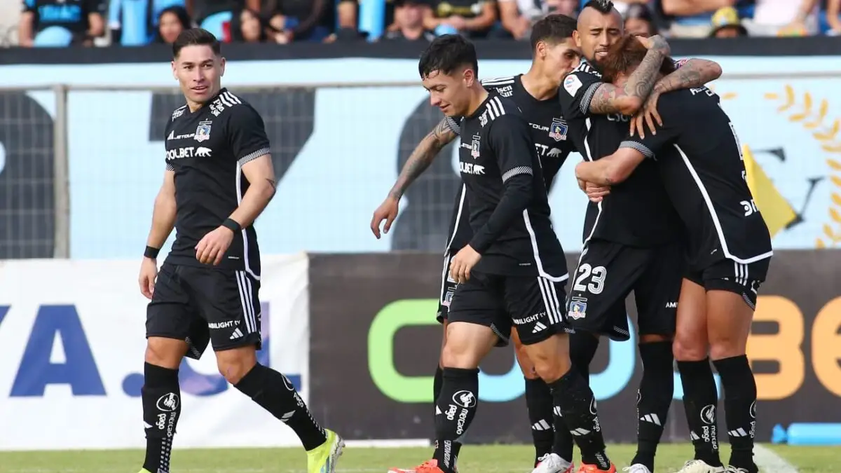Colo-Colo vs Deportes Iquique.
