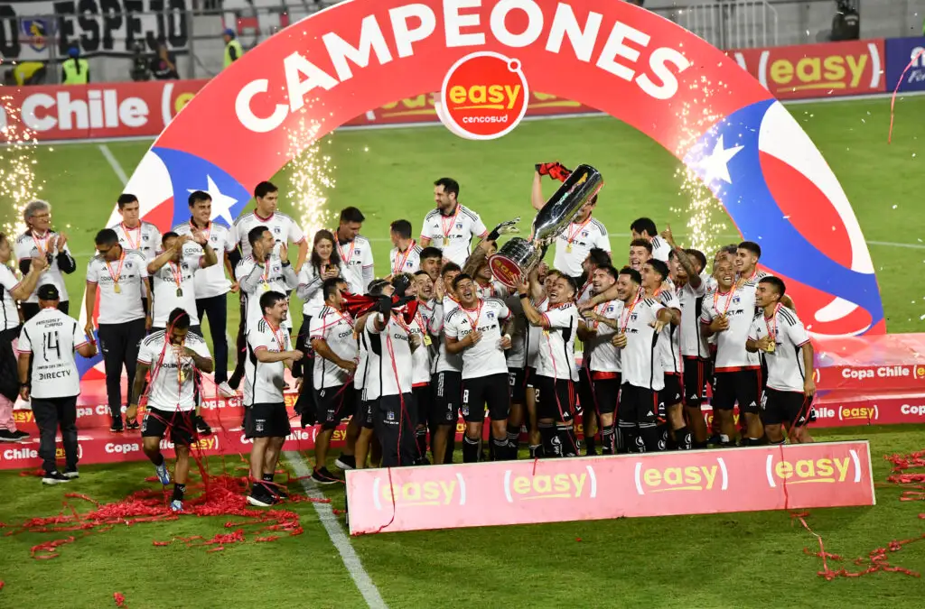 Colo-Colo y Magallanes definen al ganador de la Zona Centro Sur.