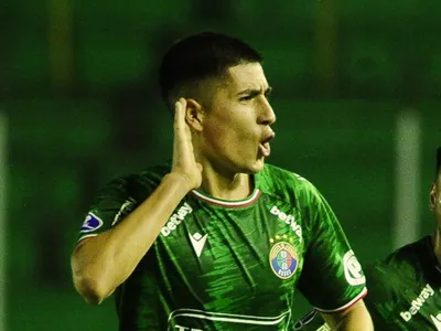 Es figura de Audax Italiano: Ex Colo-Colo hace un llamado para fichar a jugador seguido por la Universidad de Chile