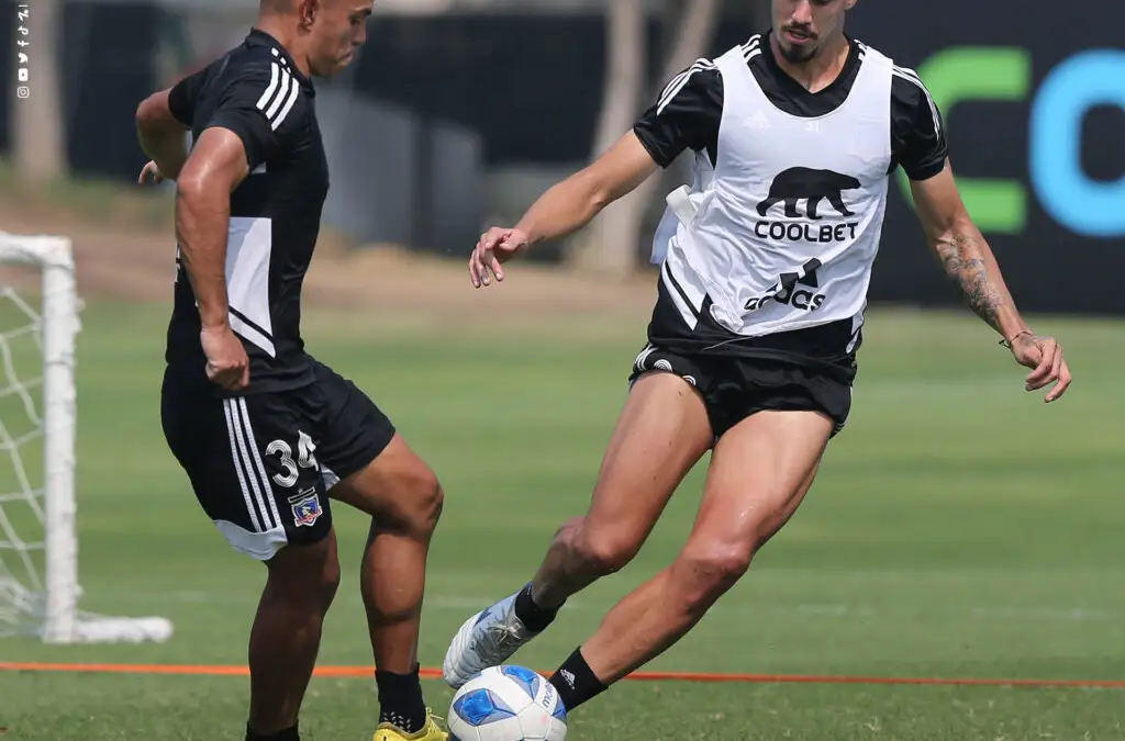 Vicente Pizarro y Matías de los Santos entrenando en el Estadio Monumental.
