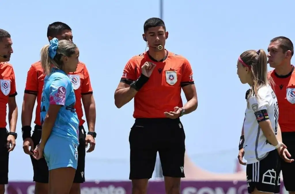 Colo-Colo recibirá a Deportes Iquique en la semifinal de vuelta.