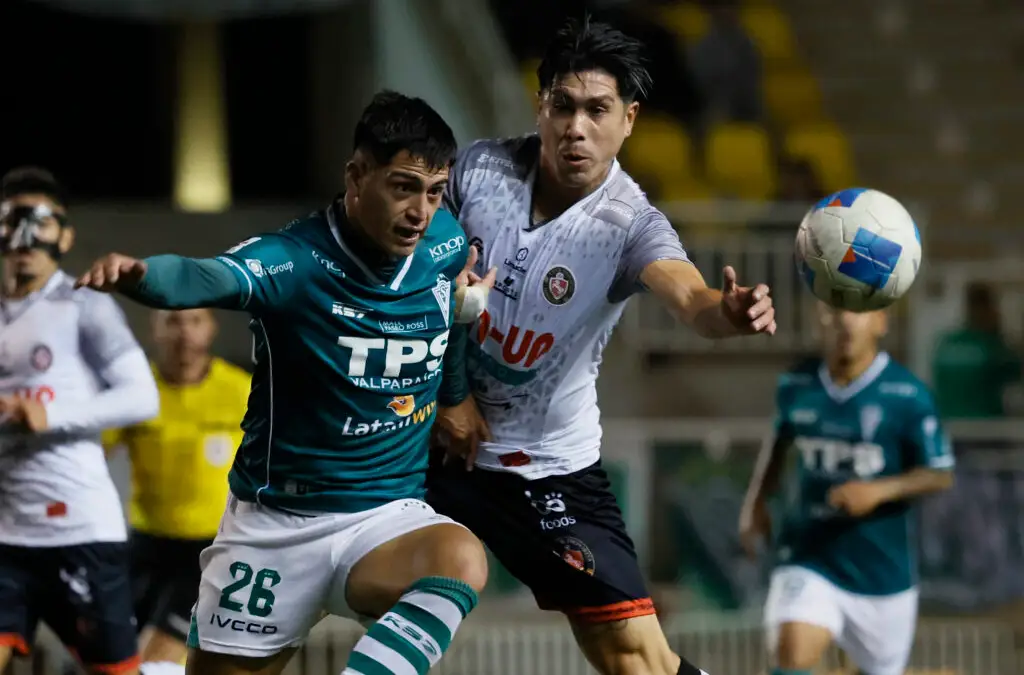 Deportes Limache venció a Santiago Wanderers por Copa Chile