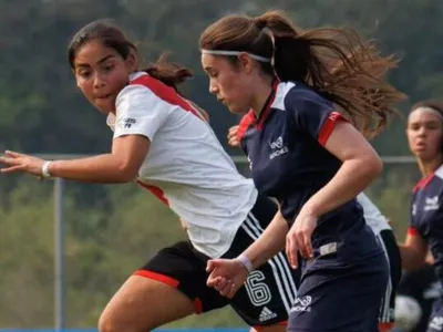 [VIDEO] Lo lleva en la sangre: El tremendo gol de Catalina Muñoz en la Fiesta Evolución Conmebol