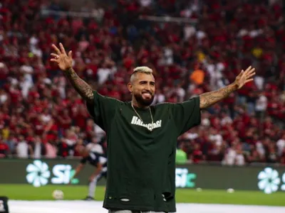[VÍDEO] Su majestad el Rey: El increíble recibimiento que le realizó el Estadio Maracaná a Arturo Vidal