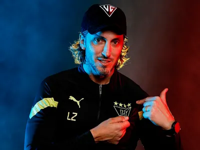 Zanjado: Revelan el sueldo que debe pagar Colo-Colo para tener a Luis Zubeldía como DT