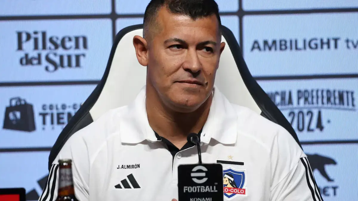 Jorge Almirón ya empezó su proceso en Colo-Colo.