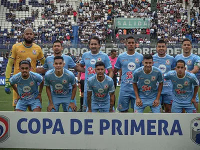 Recordado por un triste episodio: El drama que vive un ex jugador de Colo-Colo en el fútbol paraguayo
