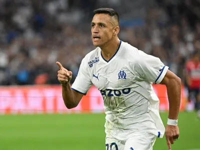 Alexis Sánchez sólo recibe elogios en la antesala del partido entre Olympique de Marsella y París Saint Germain