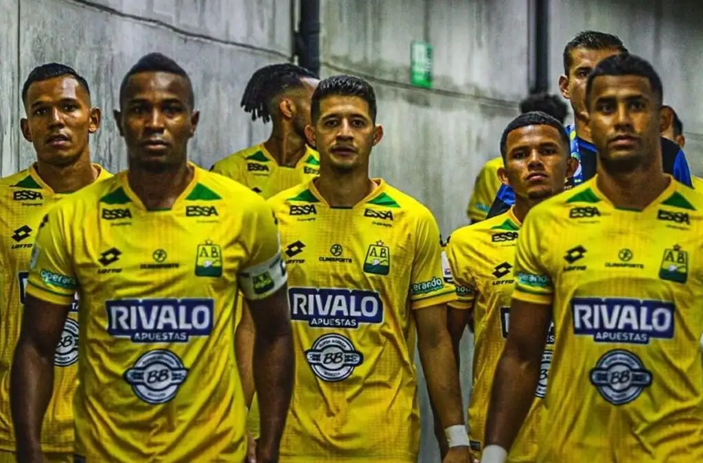 Atlético Bucaramanga venció a Atlético Nacional por 2-0.