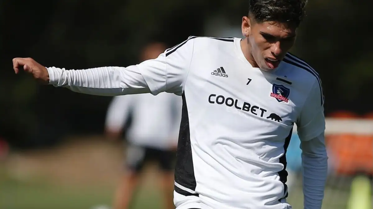 Carlos Palacios sufrió una lesión en el entrenamiento de este sábado.