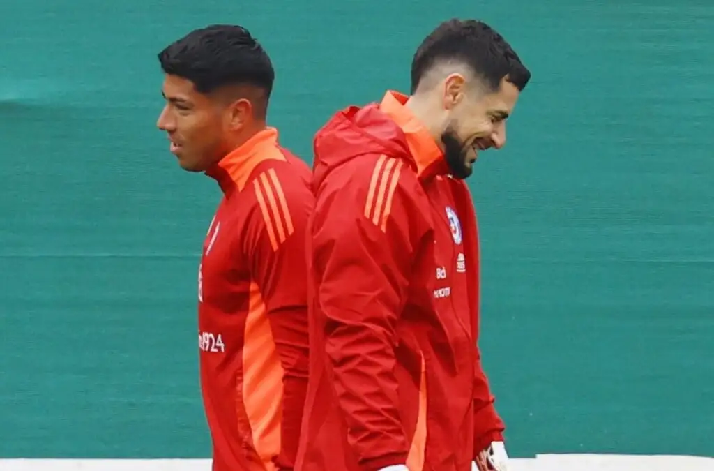Brayan Cortés y Gabriel Arias disputan el puesto de titular.