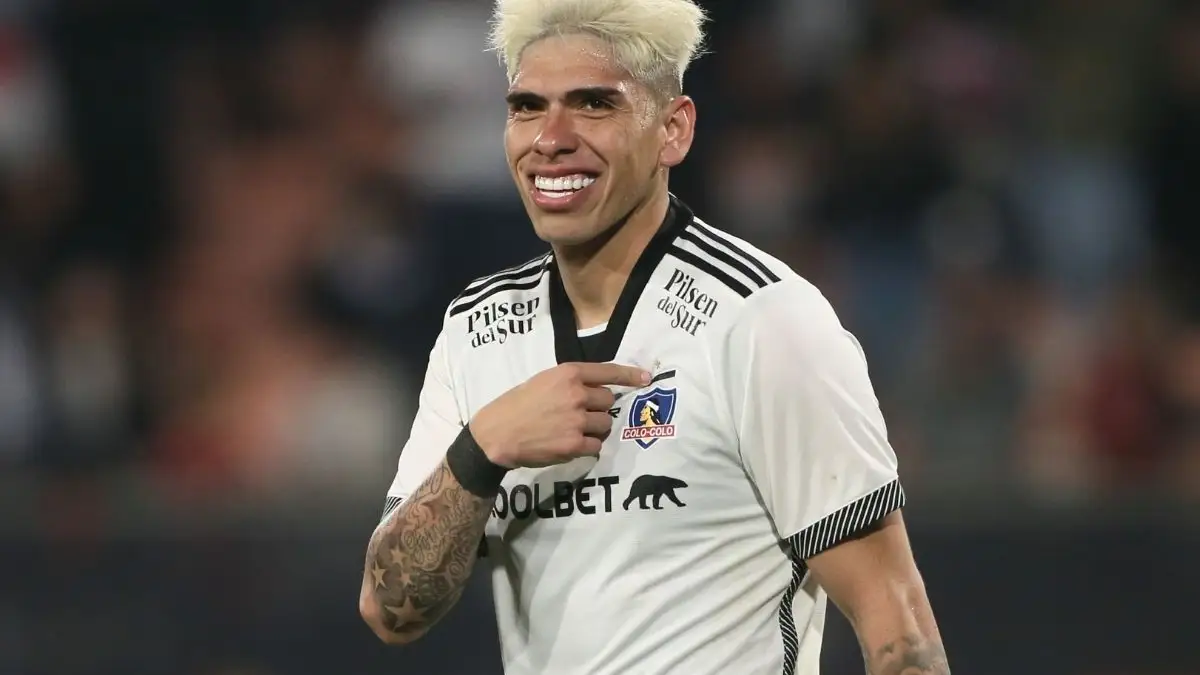 Carlos Palacios.