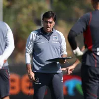 Formación: La gran sorpresa que incluyó Gustavo Quinteros en el banco de suplentes del partido frente a la UC