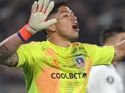 Más del doble que en Colo-Colo: Revelan el salario que recibiría Brayan Cortés en México