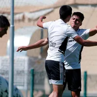 Formaciones, videos y anotadores: Colo-Colo destrozó a Barnechea en la antesala del Superclásico