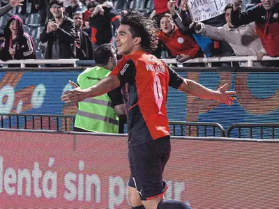 ¿Nos salvamos? Hinchas de Cerro Porteño atacan con todo a Marcelo Moreno Martins