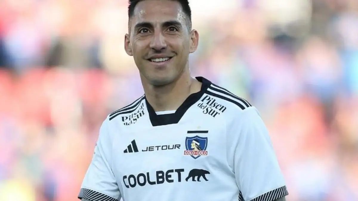 Javier Correa no ha sumado goles en sus tres primeros partidos con Colo-Colo.