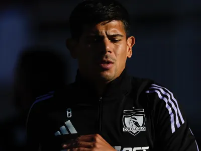 Esteban Pavez apunta a la opción que lo sacaría de Colo-Colo: «A la única parte que me iría…»