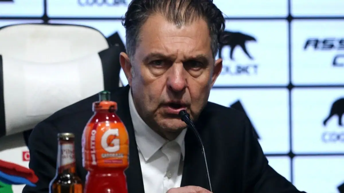 Aníbal Mosa está llevando las negociaciones por el portero, el delantero y el ’10’.