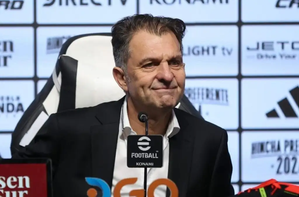 Aníbal Mosa ya proyecta el próximo mercado de pases de Colo-Colo.