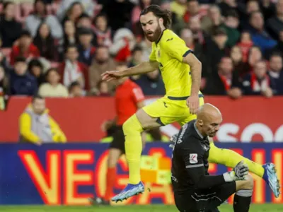 VIDEO | ¡Increíble! Ben Brereton marcó golazo con el Villarreal y se lo anularon tras polémica decisión