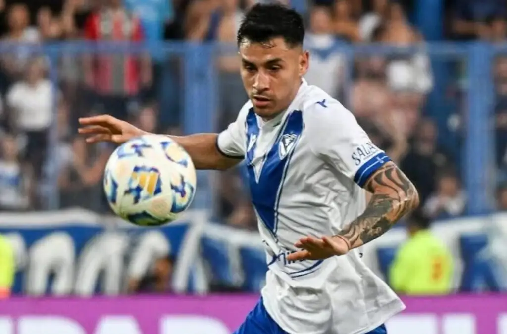 Claudio Baeza vive un dulce presente en Vélez Sarsfield, equipo con el que clasificó a octavos de final de Copa Libertadores.