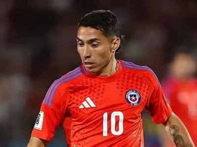 Revelan la millonaria oferta que Colo-Colo habría presentado para fichar a Luciano Cabral