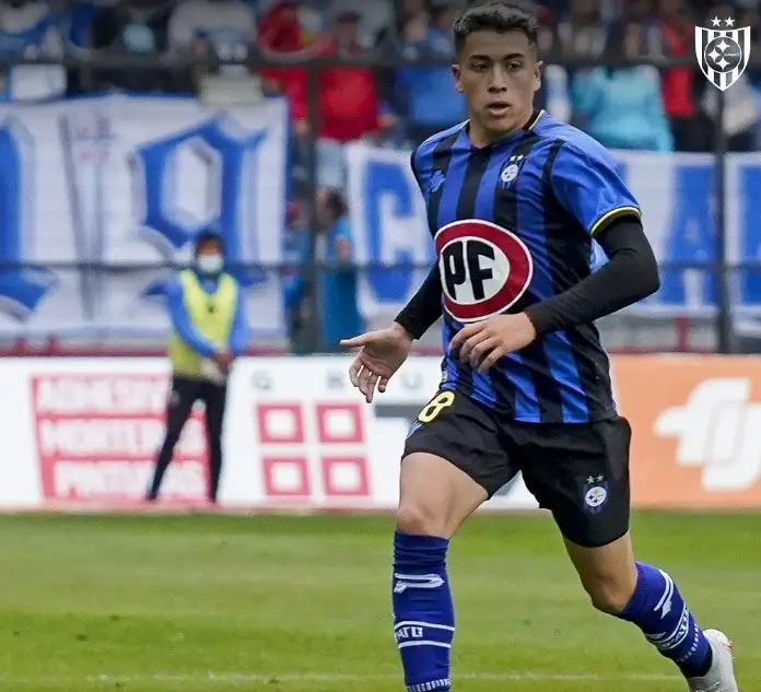 Joaquin Gutiérrez jugando por Huachipato, antes de ir a La Roja