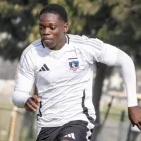 ¿Deja Colo-Colo? Definen el futuro de Manley Clerveaux ante posible salida a préstamo