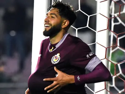 [Video] Se vistió de ’10’: Las 2 asistencias de Jeyson Rojas en triunfo de Deportes La Serena por Copa Chile